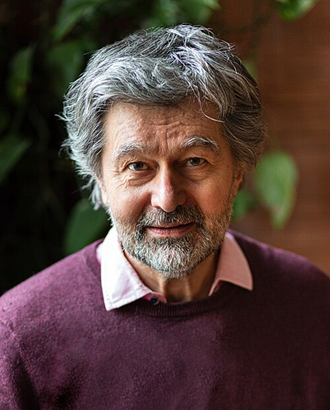 Monsieur Pierre Mouterde, sociologue